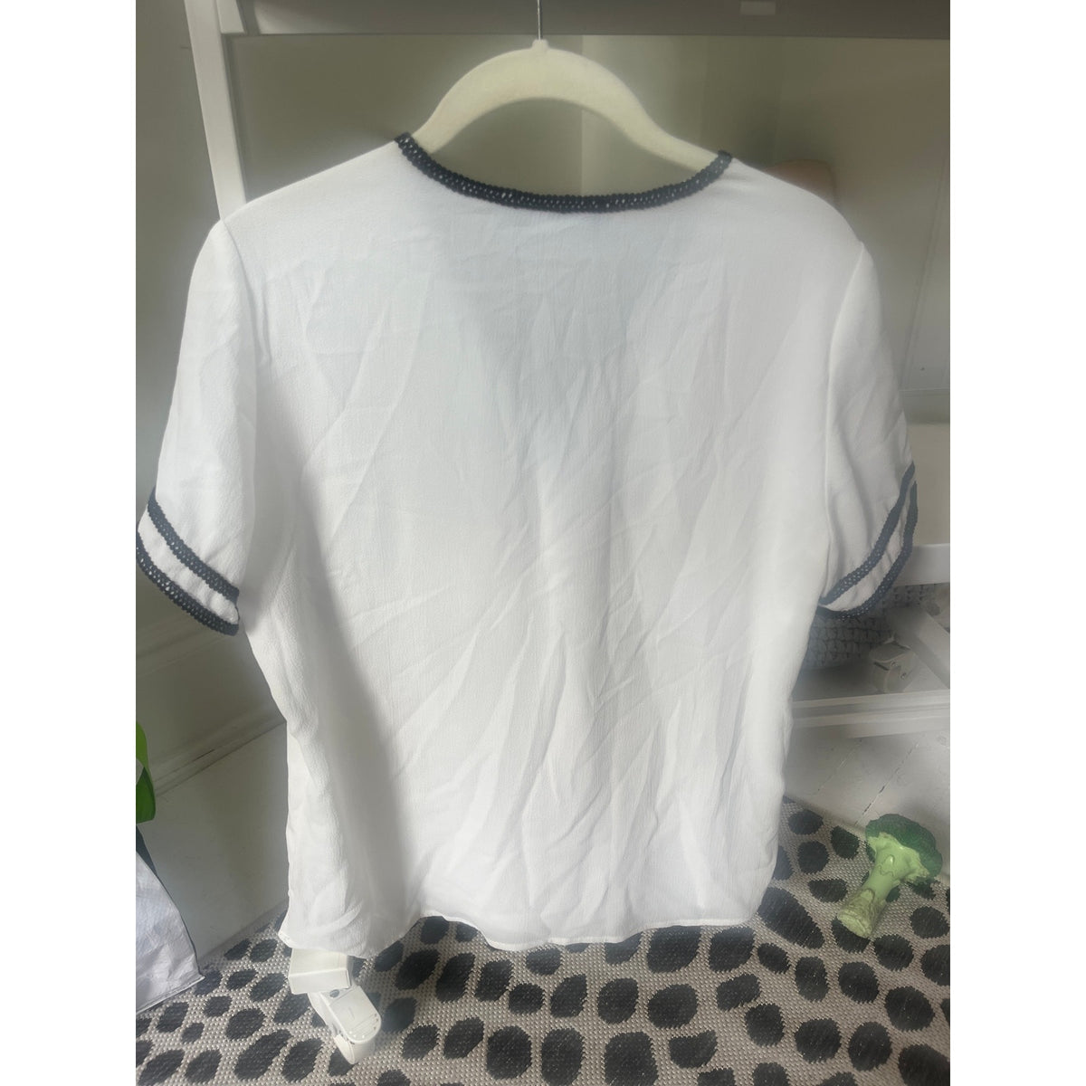 Karl Lagerfeld Paris Bow Top