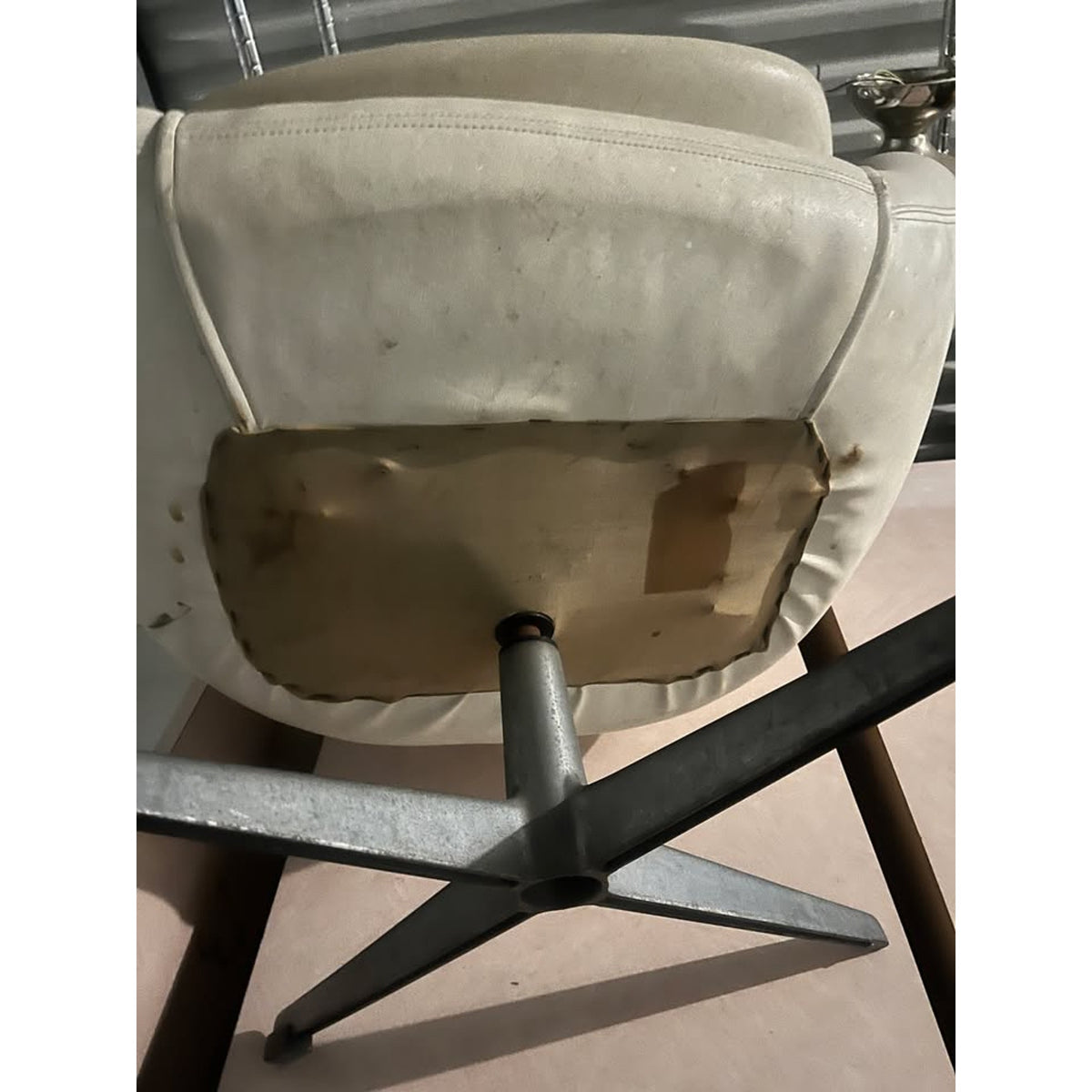 Vintage MCM Pod Swivel Chair | Egg | Cream Vinyl | Cast Aluminum Base | 1960s