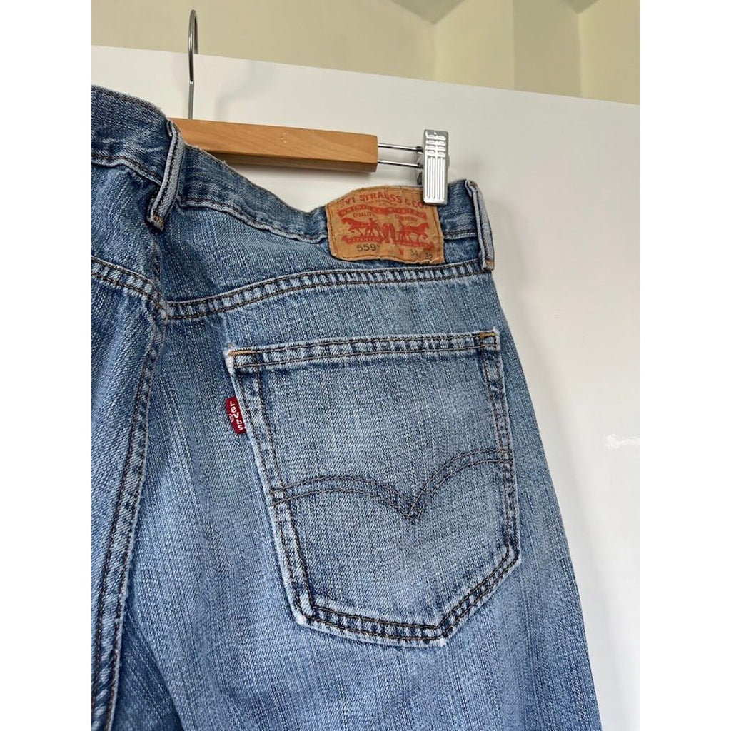 Vintage Levi's 559 Relaxed Straight Jeans 34x32 1998