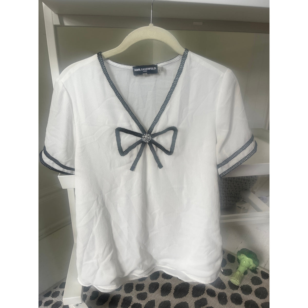 Karl Lagerfeld Paris Bow Top